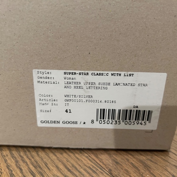 Golden Goose Sneakers - Picture 5 of 5